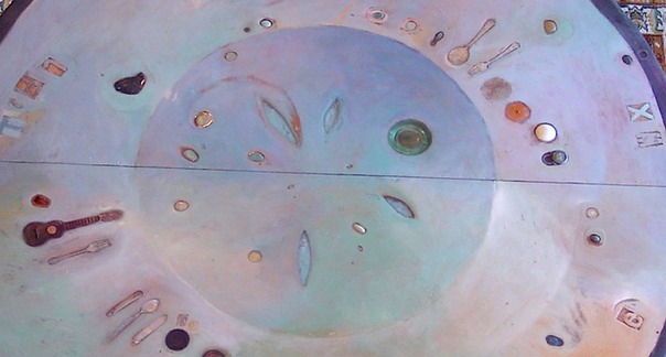 resin table top detail